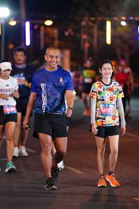 BIB: 
                            <button type="button" onclick="openModal(24010119)" class="btn btn-primary btn-sm float-right btn-popup" data-toggle="modal" data-target=".modal-high-quality">
                        <i class="fas fa-shopping-cart"></i> Add to Cart
                    </button>
                                            <button type="button" onclick="isThisMe(24010119, true)" class="btn btn-success btn-sm float-right btn-popup btn-isme hidden" data-toggle="tooltip" data-placement="bottom" title="นี่คือรูปของคุณใช่ไหม คลิกที่นี่เพื่อเอาเข้าอัลบั้ม">
                        <i class="fas fa-plus"></i> Add to album
                    </button>
                    <button type="button" onclick="isThisMe(24010119, false)" class="btn btn-warning btn-sm float-right btn-popup btn-isnotme hidden">
                        <i class="fas fa-ban"></i> Remove from album
                    </button>